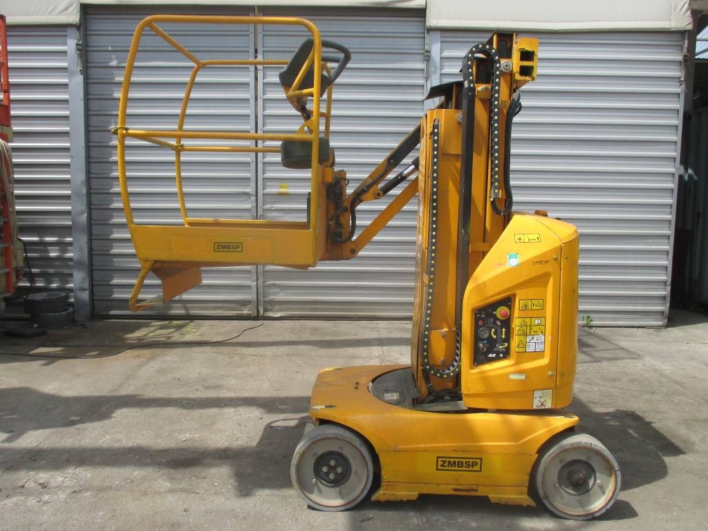 JLG Toucan 8 E - Plataforma de mástil vertical: foto 1 JLG Toucan 8 E - Plataforma de mástil vertical: foto 1