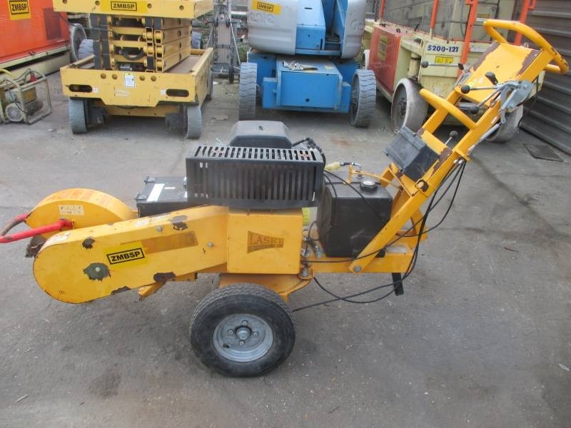 Laski F460SW - Maquinaria forestal: foto 1 Laski F460SW - Maquinaria forestal: foto 1