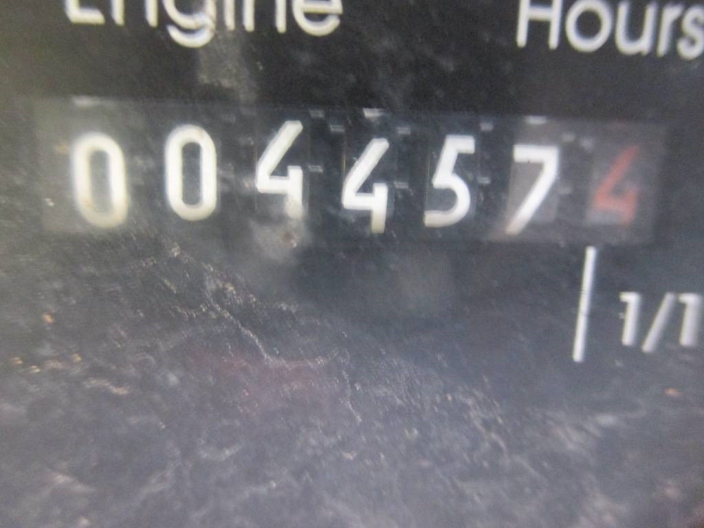 Camión con plataforma elevadora Multitel MT 202: foto 15