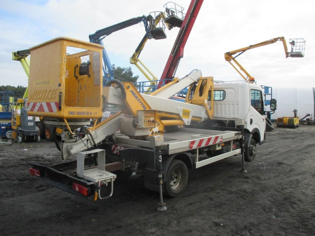 Multitel MX 170 - Camión con plataforma elevadora: foto 3 Multitel MX 170 - Camión con plataforma elevadora: foto 3