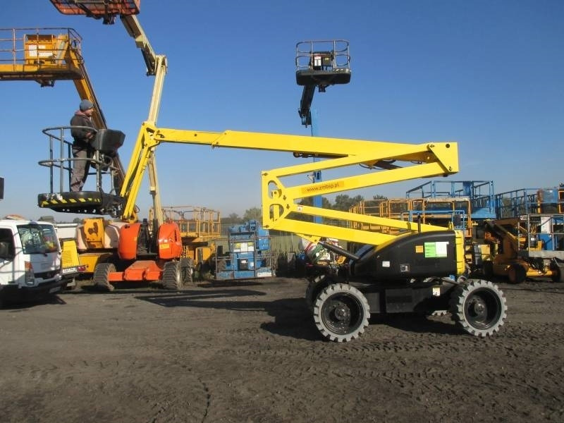 Niftylift HR 17 D 4x4 - Plataforma articulada: foto 1 Niftylift HR 17 D 4x4 - Plataforma articulada: foto 1