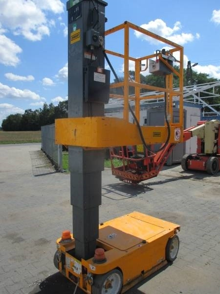 SkyJack SJ 12 - Plataforma de mástil vertical: foto 5 SkyJack SJ 12 - Plataforma de mástil vertical: foto 5