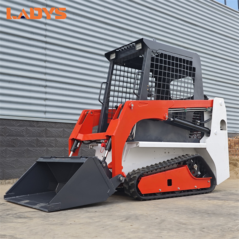 LADYS LA670 Mini Small Skid Steer Loader Compact Track Diesel Mini Skid Steer Loader For Sale With Small Mini Skid Steer Attachments 4 In 1 Bucket - Minicargadora: foto 1 LADYS LA670 Mini Small Skid Steer Loader Compact Track Diesel Mini Skid Steer Loader For Sale With Small Mini Skid Steer Attachments 4 In 1 Bucket - Minicargadora: foto 1