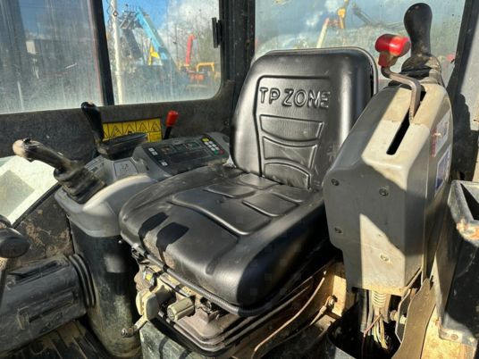 Bobcat 435 EG à 18 500 € HT - Miniexcavadora: foto 3 Bobcat 435 EG à 18 500 € HT - Miniexcavadora: foto 3