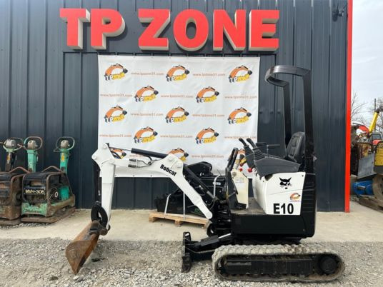 Bobcat E10 Joystick à 12500€ HT - Miniexcavadora: foto 2 Bobcat E10 Joystick à 12500€ HT - Miniexcavadora: foto 2