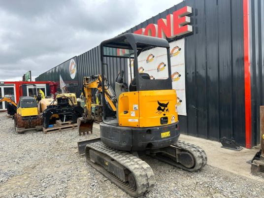 Bobcat E26 à 18 500 € HT - Miniexcavadora: foto 4 Bobcat E26 à 18 500 € HT - Miniexcavadora: foto 4