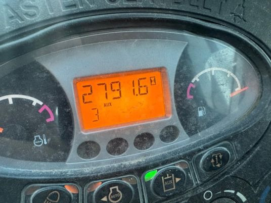 Bobcat E35 à 23 500 € HT - Miniexcavadora: foto 3 Bobcat E35 à 23 500 € HT - Miniexcavadora: foto 3