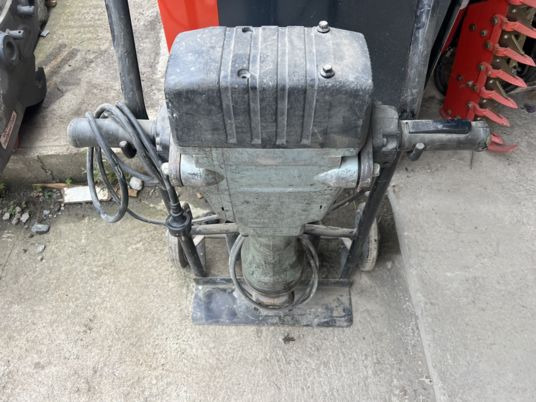 Marteau piqueur démolisseur H90SG - Equipo de construcción: foto 4 Marteau piqueur démolisseur H90SG - Equipo de construcción: foto 4