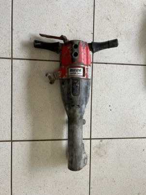 Marteau piqueur pneumatique air kaeser B22E - Equipo de construcción: foto 2 Marteau piqueur pneumatique air kaeser B22E - Equipo de construcción: foto 2