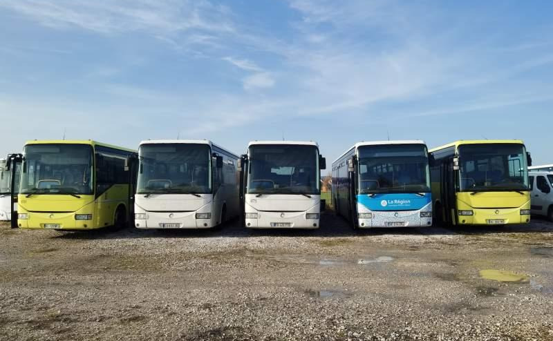 Irisbus Iveco Recreo 5 sztuk 2009 - Autobús suburbano: foto 4 Irisbus Iveco Recreo 5 sztuk 2009 - Autobús suburbano: foto 4