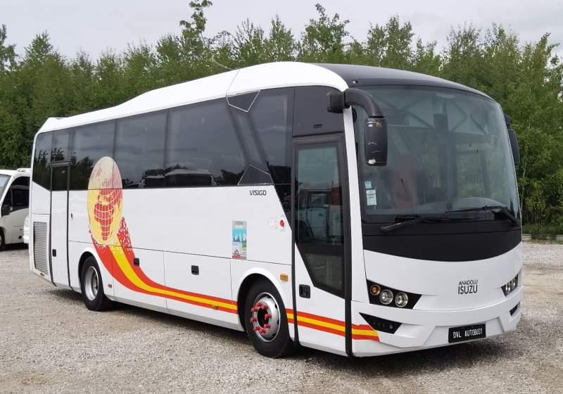 Isuzu Visigo Euro 6 , MD9, TOURINO , NAVIGO - Autobús suburbano: foto 1 Isuzu Visigo Euro 6 , MD9, TOURINO , NAVIGO - Autobús suburbano: foto 1