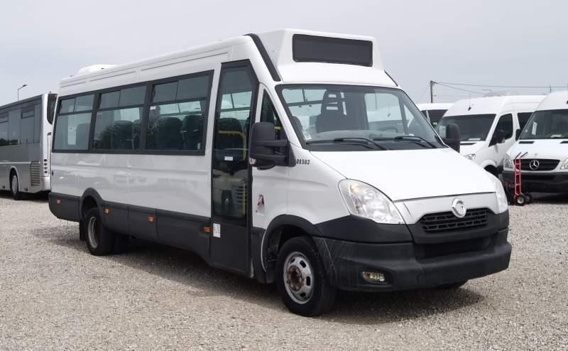Leasing para  Iveco Daily 23 *NOWY SILNIK* 2 SZTUKI*, klima, winda Iveco Daily 23 *NOWY SILNIK* 2 SZTUKI*, klima, winda: foto 13
