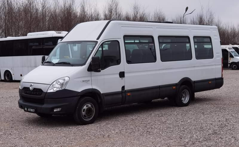 Iveco Daily 23 miejsca, KLIMA, WEBASTO - Autobús suburbano: foto 2 Iveco Daily 23 miejsca, KLIMA, WEBASTO - Autobús suburbano: foto 2