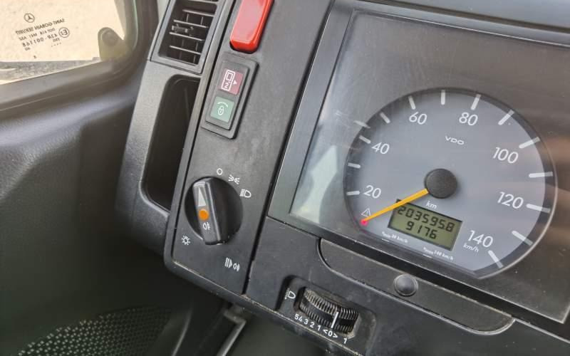 Autobús suburbano Mercedes-Benz Vario 813D *200tys km* 39+13 / 4979: foto 15 Autobús suburbano Mercedes-Benz Vario 813D *200tys km* 39+13 / 4979: foto 15