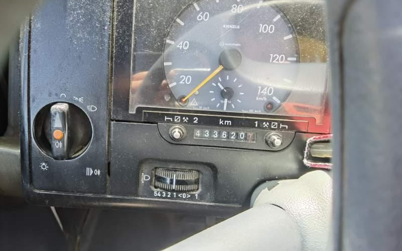 Autobús suburbano Mercedes-Benz Vario 814D 38+14: foto 10