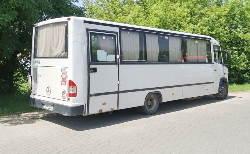 Mercedes-Benz Vario 814D 38 - Autobús suburbano: foto 2 Mercedes-Benz Vario 814D 38 - Autobús suburbano: foto 2