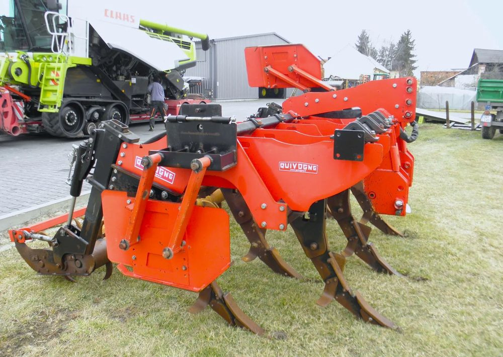 Inny Quivogne 3 metry Głębosz 2014 Rok , Stan Idealny - Equipo para trabajo del suelo: foto 2 Inny Quivogne 3 metry Głębosz 2014 Rok , Stan Idealny - Equipo para trabajo del suelo: foto 2