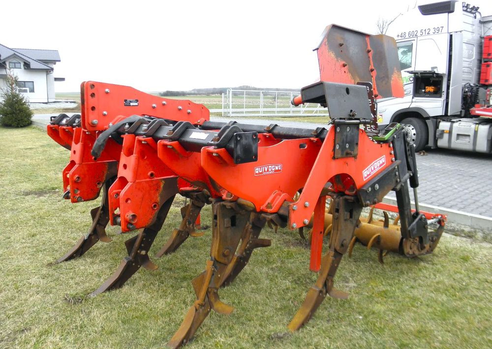 Inny Quivogne 3 metry Głębosz 2014 Rok , Stan Idealny - Equipo para trabajo del suelo: foto 3 Inny Quivogne 3 metry Głębosz 2014 Rok , Stan Idealny - Equipo para trabajo del suelo: foto 3