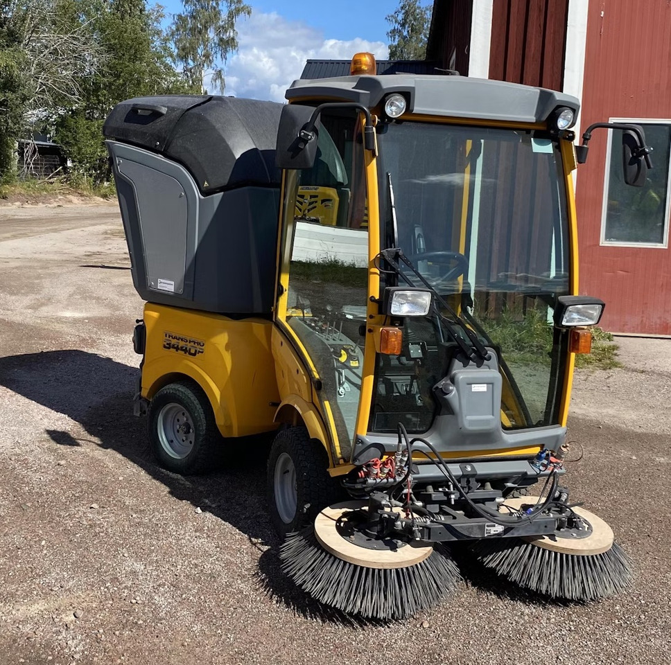 Belos Transpro 3440 - Barredora vial: foto 4 Belos Transpro 3440 - Barredora vial: foto 4