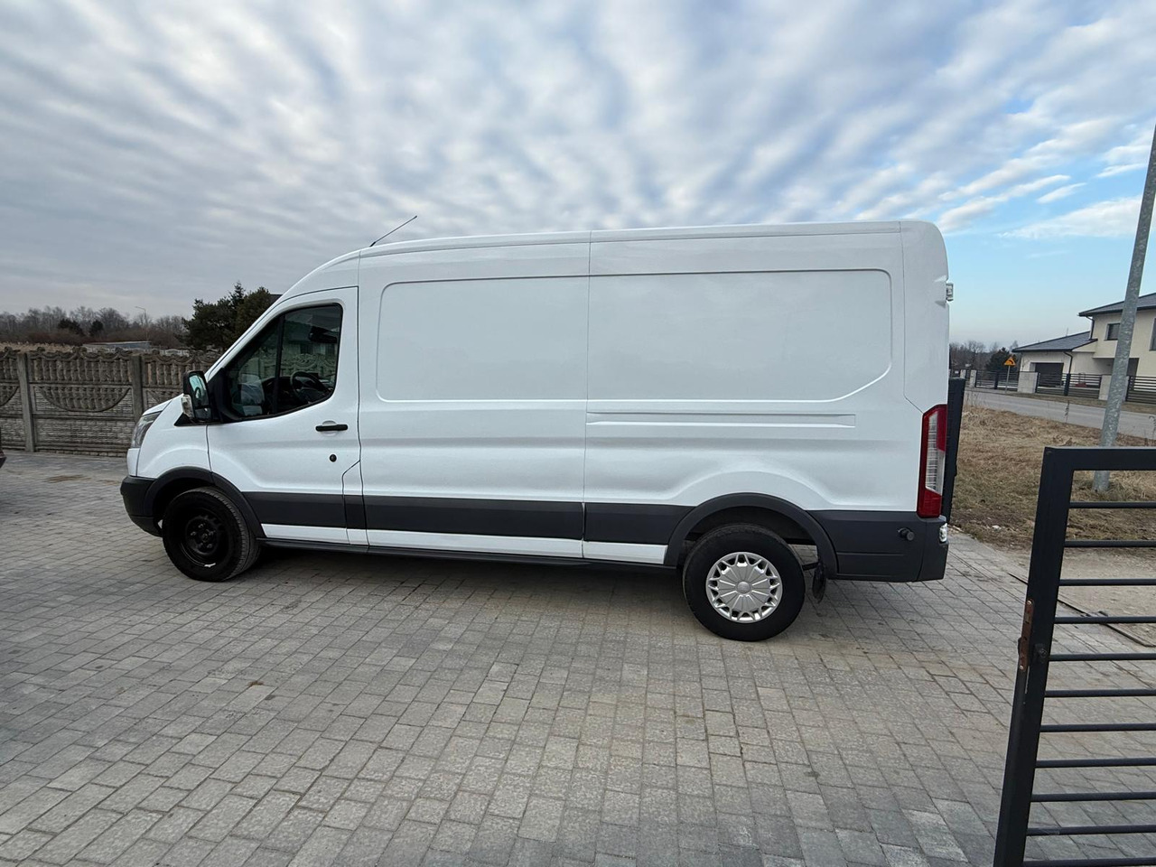 Ford Transit - Furgón: foto 2 Ford Transit - Furgón: foto 2