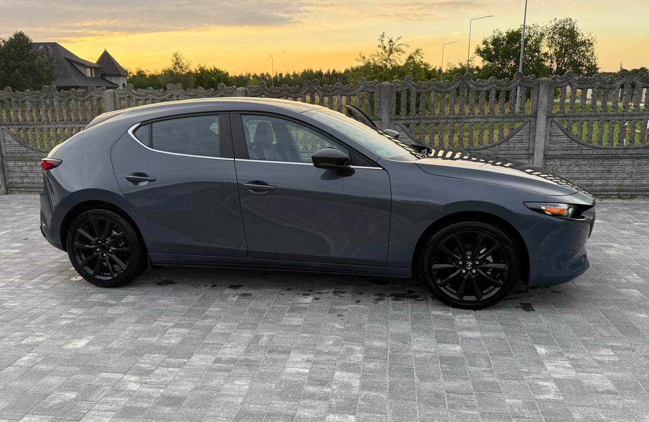 Coche MAZDA 3: foto 12 Coche MAZDA 3: foto 12