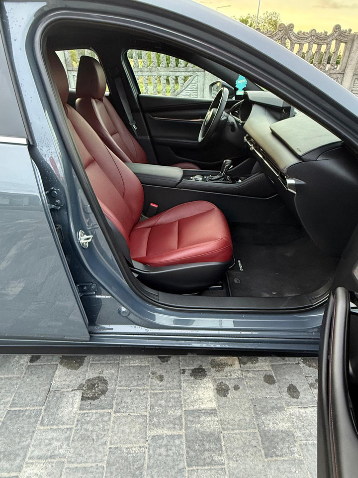 Coche MAZDA 3: foto 21 Coche MAZDA 3: foto 21