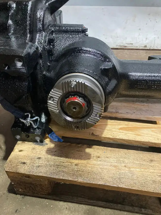 ZF Hinterachse ZF AV 133/87 4472037311 6,20 A6443501101 Citaro Mercedes C2 Euro - Eje posterior para Autobús: foto 2 ZF Hinterachse ZF AV 133/87 4472037311 6,20 A6443501101 Citaro Mercedes C2 Euro - Eje posterior para Autobús: foto 2