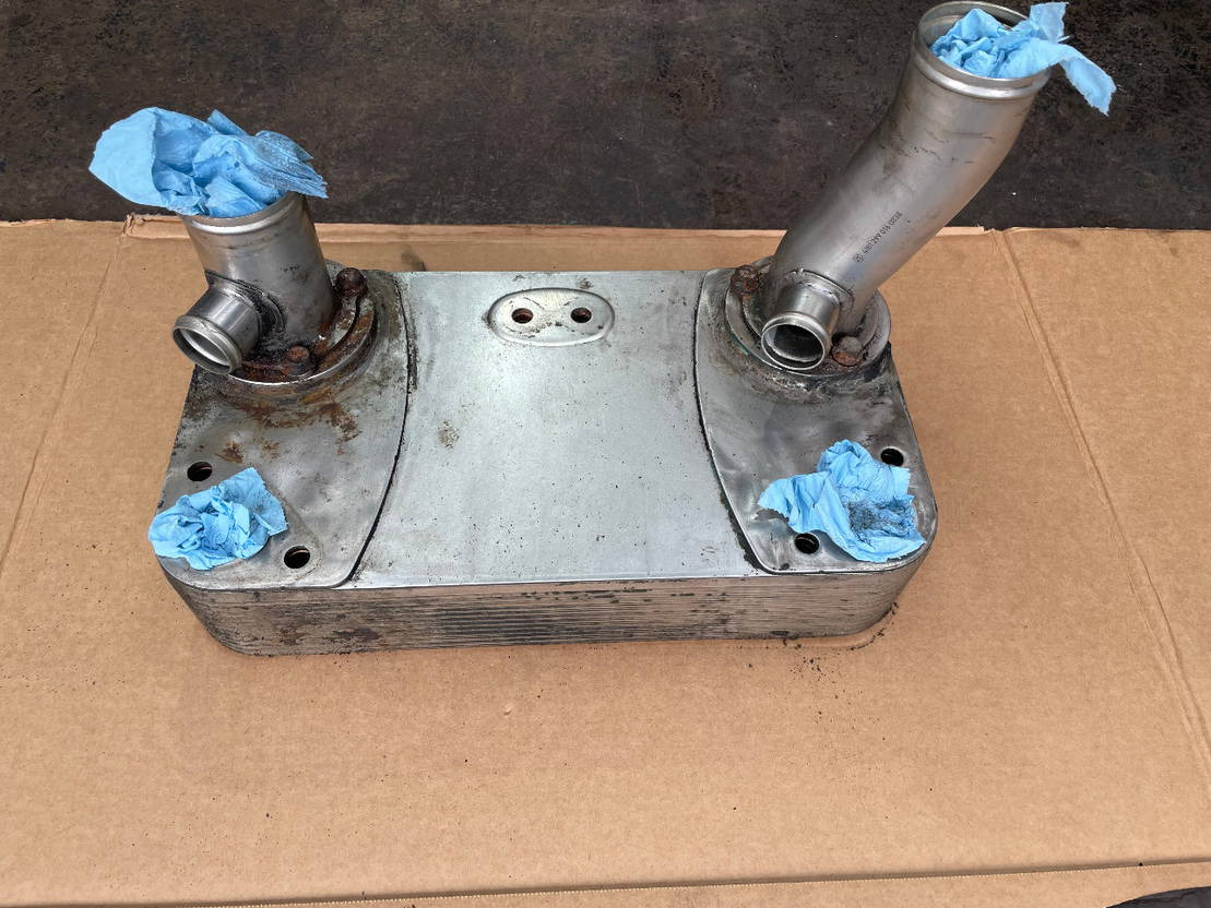 ZF ZF Ölkühler Wärmetauscher Getriebeölkühler Ecolife 6AP 1400 1700 - Enfriador de aceite para Autobús: foto 1 ZF ZF Ölkühler Wärmetauscher Getriebeölkühler Ecolife 6AP 1400 1700 - Enfriador de aceite para Autobús: foto 1