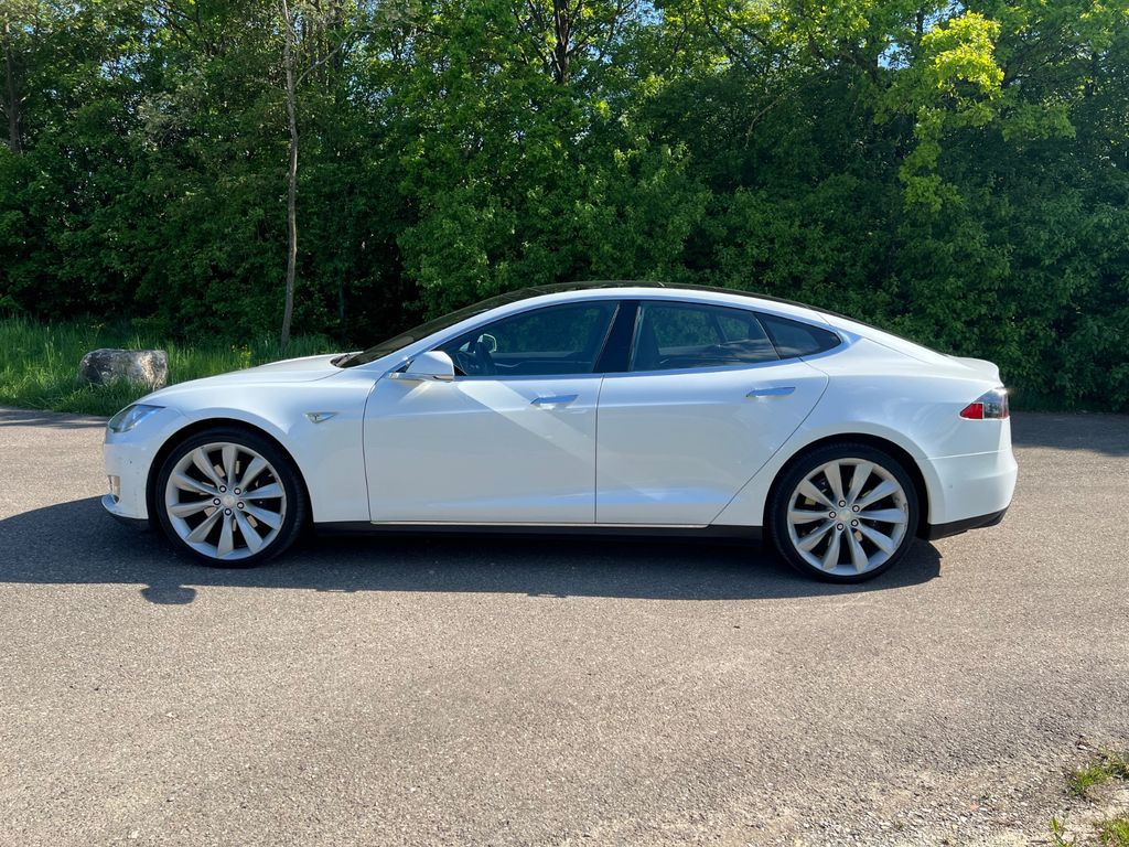 Tesla Model S 85D No free SC - Coche: foto 5 Tesla Model S 85D No free SC - Coche: foto 5