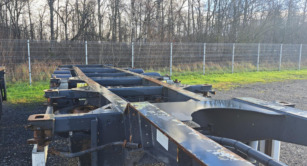 RENDERS EURO 922 - Semirremolque portacontenedore/ Intercambiable: foto 5 RENDERS EURO 922 - Semirremolque portacontenedore/ Intercambiable: foto 5