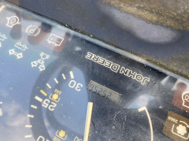 Tractor JOHN DEERE 4710: foto 7