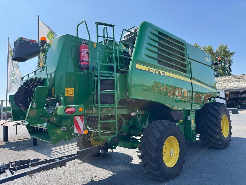 JOHN DEERE T550 - Cosechadora de granos: foto 5 JOHN DEERE T550 - Cosechadora de granos: foto 5
