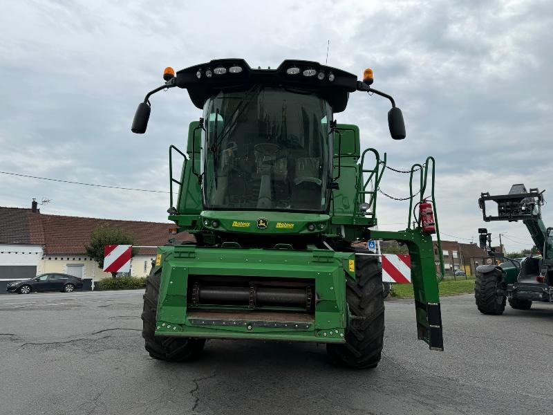 JOHN DEERE W540 - Cosechadora de granos: foto 2 JOHN DEERE W540 - Cosechadora de granos: foto 2