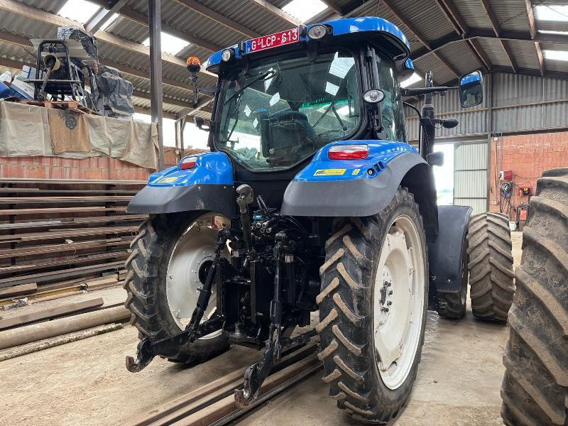 NEW-HOLLAND T6030 - Tractor: foto 4 NEW-HOLLAND T6030 - Tractor: foto 4