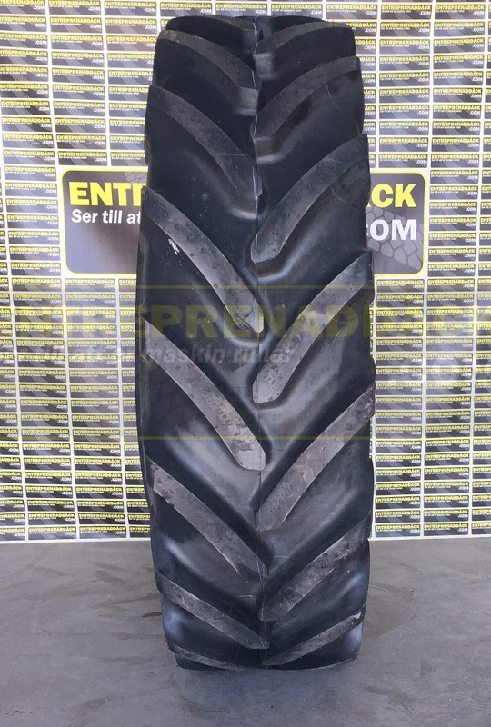 520/85R42 TL 157A8 Michelin MegaXbib for tractor and harvesters. - Neumático para Cosechadora: foto 2 520/85R42 TL 157A8 Michelin MegaXbib for tractor and harvesters. - Neumático para Cosechadora: foto 2