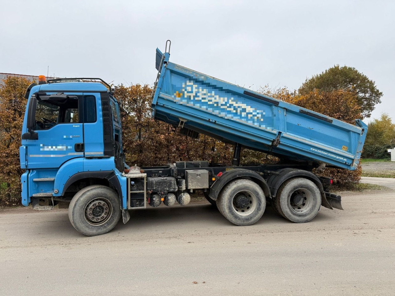 MAN 26.500 - Camión volquete: foto 4 MAN 26.500 - Camión volquete: foto 4