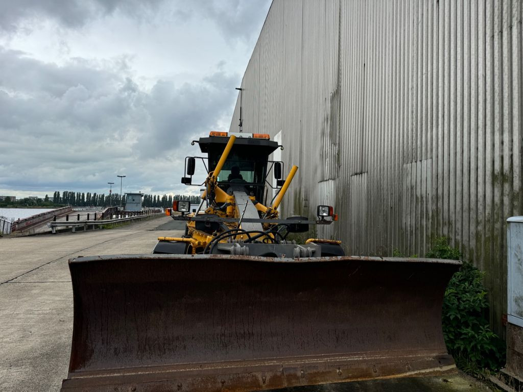 Volvo G746B Volvo G746B - Grader: foto 3 Volvo G746B Volvo G746B - Grader: foto 3