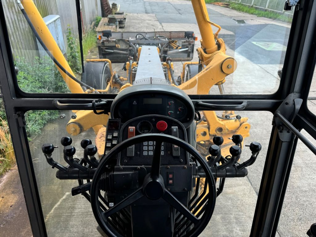 Grader Volvo G746B Volvo G746B: foto 8