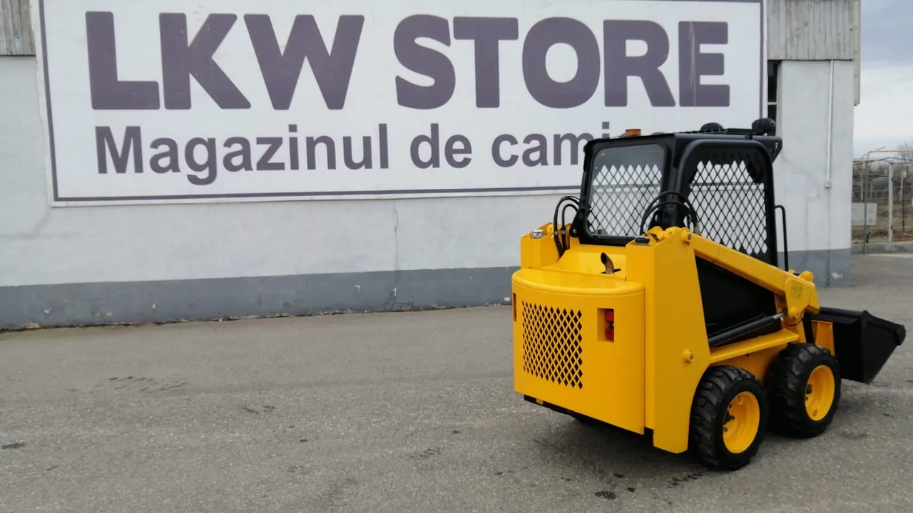 Bobcat Front Loader Ram Italia FM 120 – Hammer Installation - Minicargadora: foto 4 Bobcat Front Loader Ram Italia FM 120 – Hammer Installation - Minicargadora: foto 4