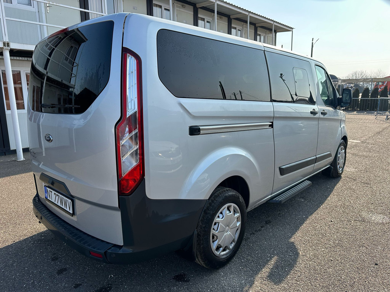 FORD TRANSIT CUSTOMS - Furgoneta de pasajeros: foto 2 FORD TRANSIT CUSTOMS - Furgoneta de pasajeros: foto 2