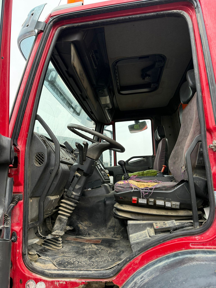 IVECO EUROTRAKKER CONCRETE MIXER - Camión hormigonera: foto 5 IVECO EUROTRAKKER CONCRETE MIXER - Camión hormigonera: foto 5