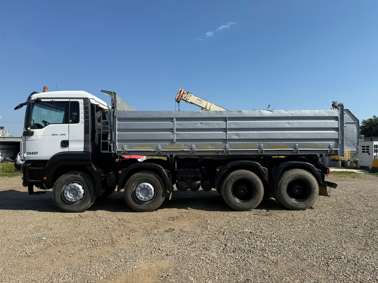 MAN TGS 8X4 Tipper - Camión volquete: foto 3 MAN TGS 8X4 Tipper - Camión volquete: foto 3