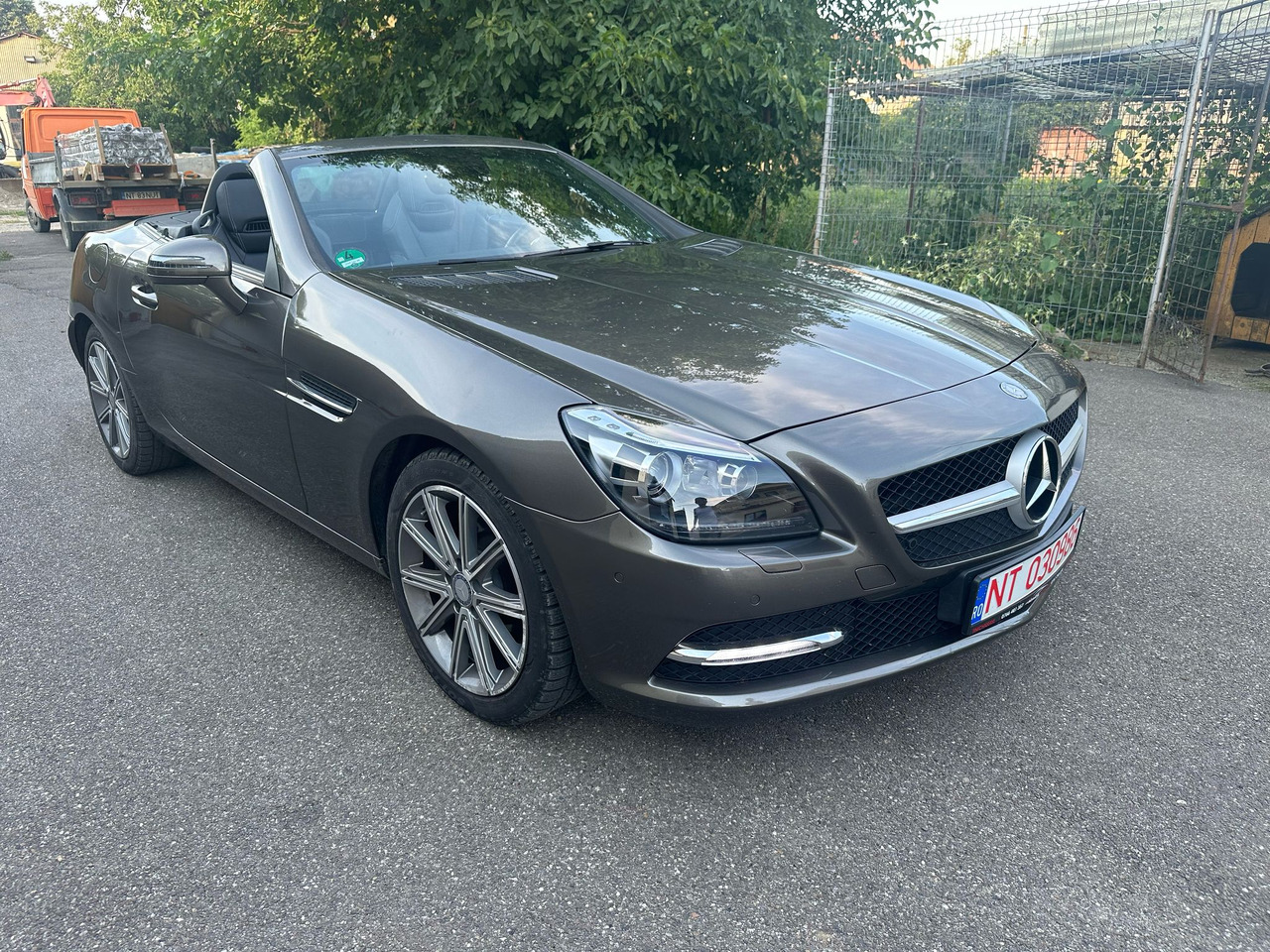 MERCEDES BENZ SLK - Descapotable: foto 1 MERCEDES BENZ SLK - Descapotable: foto 1