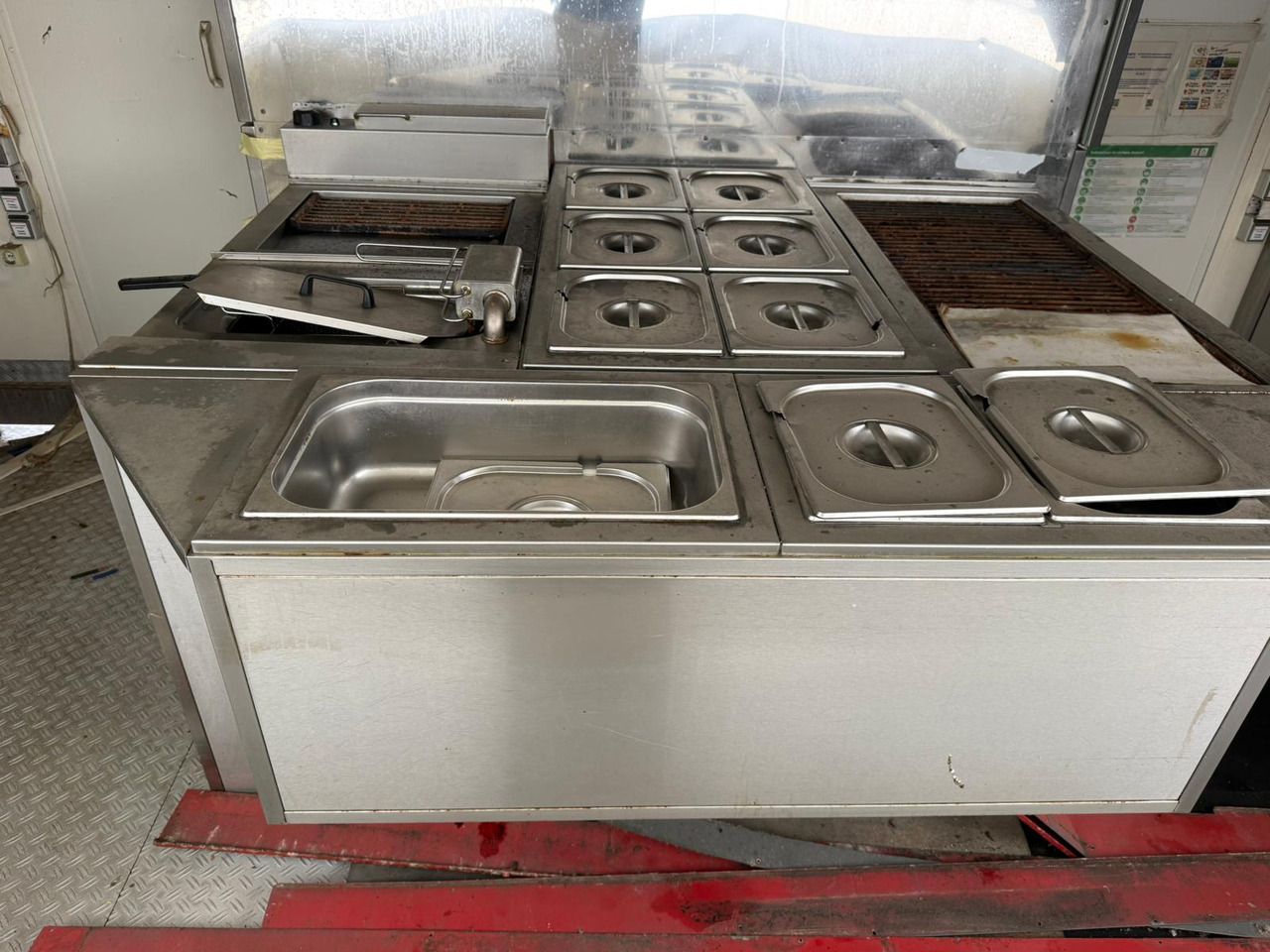 GRILL-IMBIS ROKA RK5 - Otros maquinaria: foto 4 GRILL-IMBIS ROKA RK5 - Otros maquinaria: foto 4