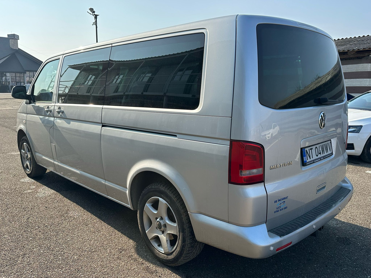 VOLKSWAGEN MULTIVAN - Minibús, Furgoneta de pasajeros: foto 4 VOLKSWAGEN MULTIVAN - Minibús, Furgoneta de pasajeros: foto 4