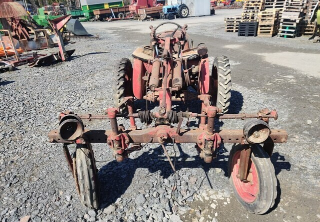 David Brown 2D TRAKTORI - HARVINAISUUS - Tractor: foto 4 David Brown 2D TRAKTORI - HARVINAISUUS - Tractor: foto 4