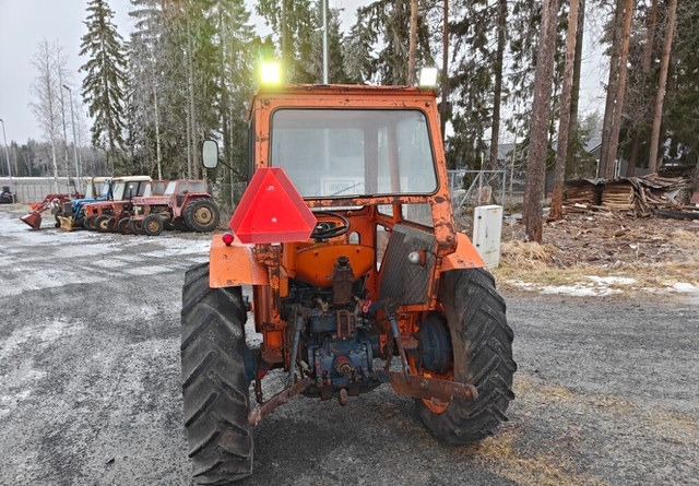 Fiat 500 hytillinen pikkutraktori - Tractor: foto 5 Fiat 500 hytillinen pikkutraktori - Tractor: foto 5