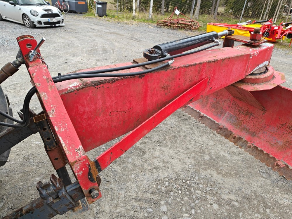 Perälevy 250cm Hydraulinen kääntö - Maquinaria agrícola: foto 5 Perälevy 250cm Hydraulinen kääntö - Maquinaria agrícola: foto 5