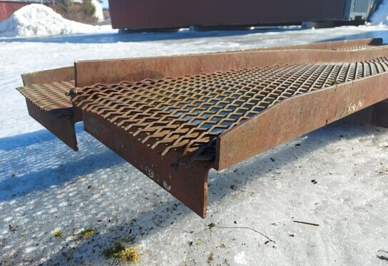 Rampit 2kpl - pituus 338 cm - Rampa de carga: foto 2 Rampit 2kpl - pituus 338 cm - Rampa de carga: foto 2