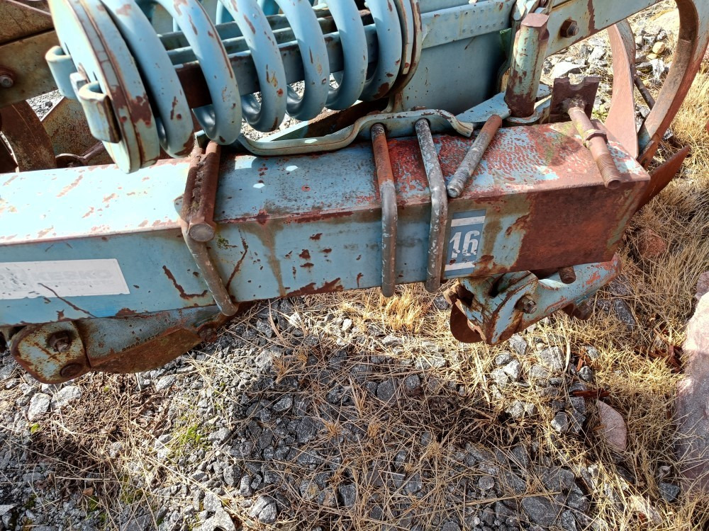 Arado Sarka-aura Fiskars 3-siipinen Automaattilaukaisu, kiekkoleikkurit: foto 18 Arado Sarka-aura Fiskars 3-siipinen Automaattilaukaisu, kiekkoleikkurit: foto 18